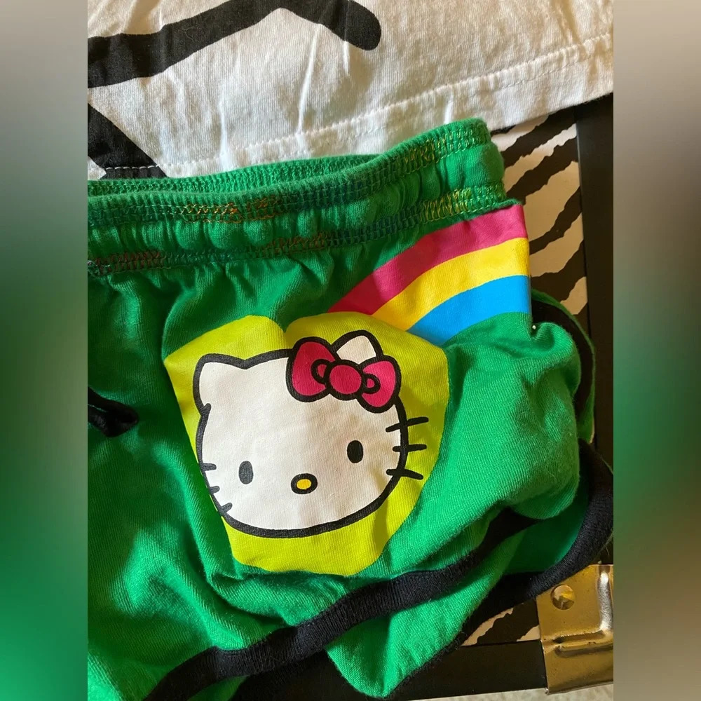 Sanrio Vintage Hot Topic Hello Kitty Pajama set RARE rainbow stitching lace tank - Picture 2 of 16